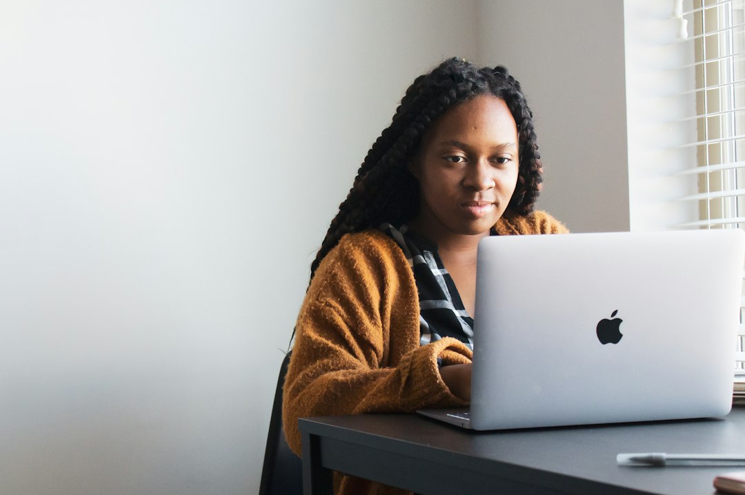 Best AI Tools for Busy Moms: A Practical Guide